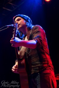  Tonight his skill as a singer/songwriter could only be matched by.his sublime management of the audience