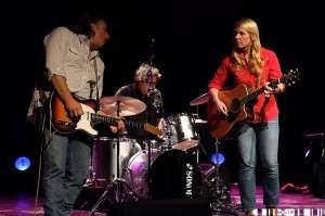 Zoe Muth & The Lost High Rollers-11