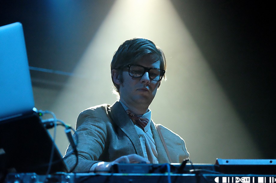 Public Service Broadcasting, Ironworks – Pictures