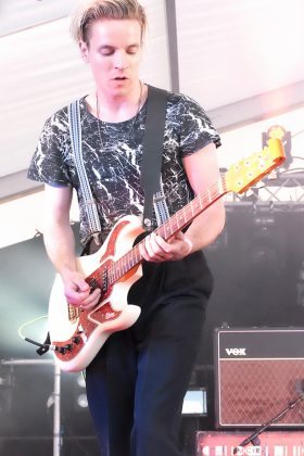 WHITE at Brew at the Bog 2016