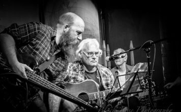 Dougie Burns Acoustic Music Night , 23/3/17 – Images Velocity Acoustic Music Club play The Beatles, Hootananny, 31st of March 2017