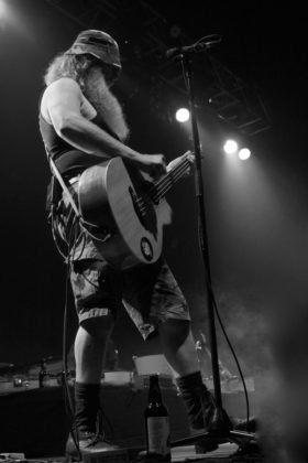 Hayseed Dixie, 29/4/2017 - Images Hayseed Dixie at Ironworks Inverness on the 29th of April 2017. 4262 280x420 - Hayseed Dixie, 29/4/2017 - Images