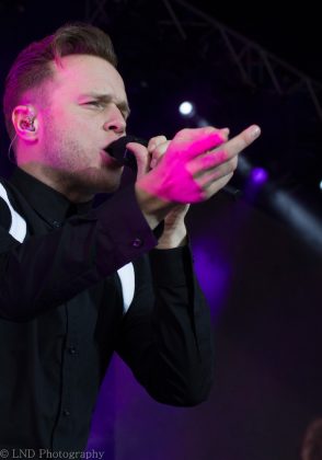 Olly Murs at Bught Park Inverness on the 22nd of July 2017 50 294x420 - Olly Murs, 22/7/2017 - Images