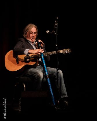 Dougie MacLean, 12/10/2017 Strathpeffer Pavilion