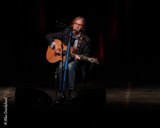 Dougie MacLean, 12/10/2017 Strathpeffer Pavilion