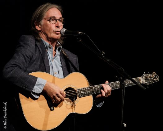 Dougie MacLean, 12/10/2017 Strathpeffer Pavilion