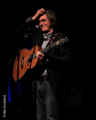 Dougie MacLean, 12/10/2017 Strathpeffer Pavilion