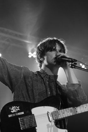 Declan Welsh & The Decadent West - Ironworks May 2018