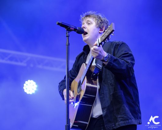 Lewis Capaldi Belladrum 2019 12 530x424 - Lewis Capaldi, Belladrum 2019 - Images