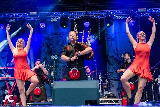 Red Hot Chilli Pipers at The Gathering Inverness September 2021 52c 530x353 - It's Time For The Gathering 2021 - Images