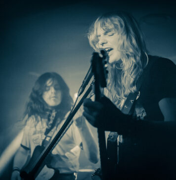 Island of Love, Tooth & Claw – Images