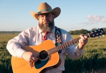 Ags Connolly: Country Music Without the Dilution